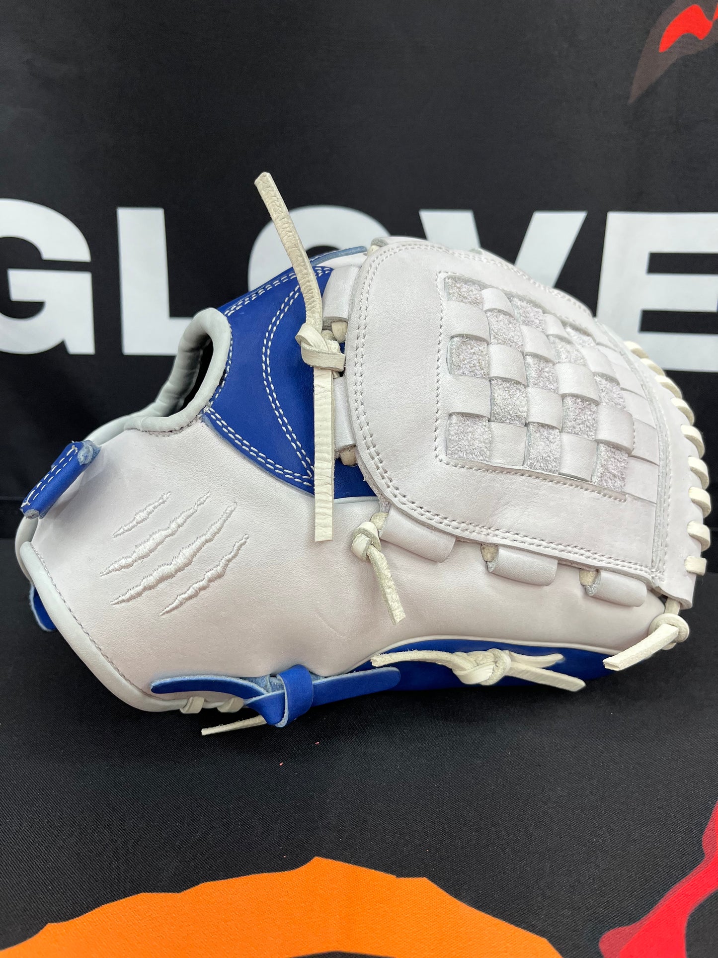 12" RHT and LHT PRO GRADE BASKET WEB WHITE/ROYAL BLUE