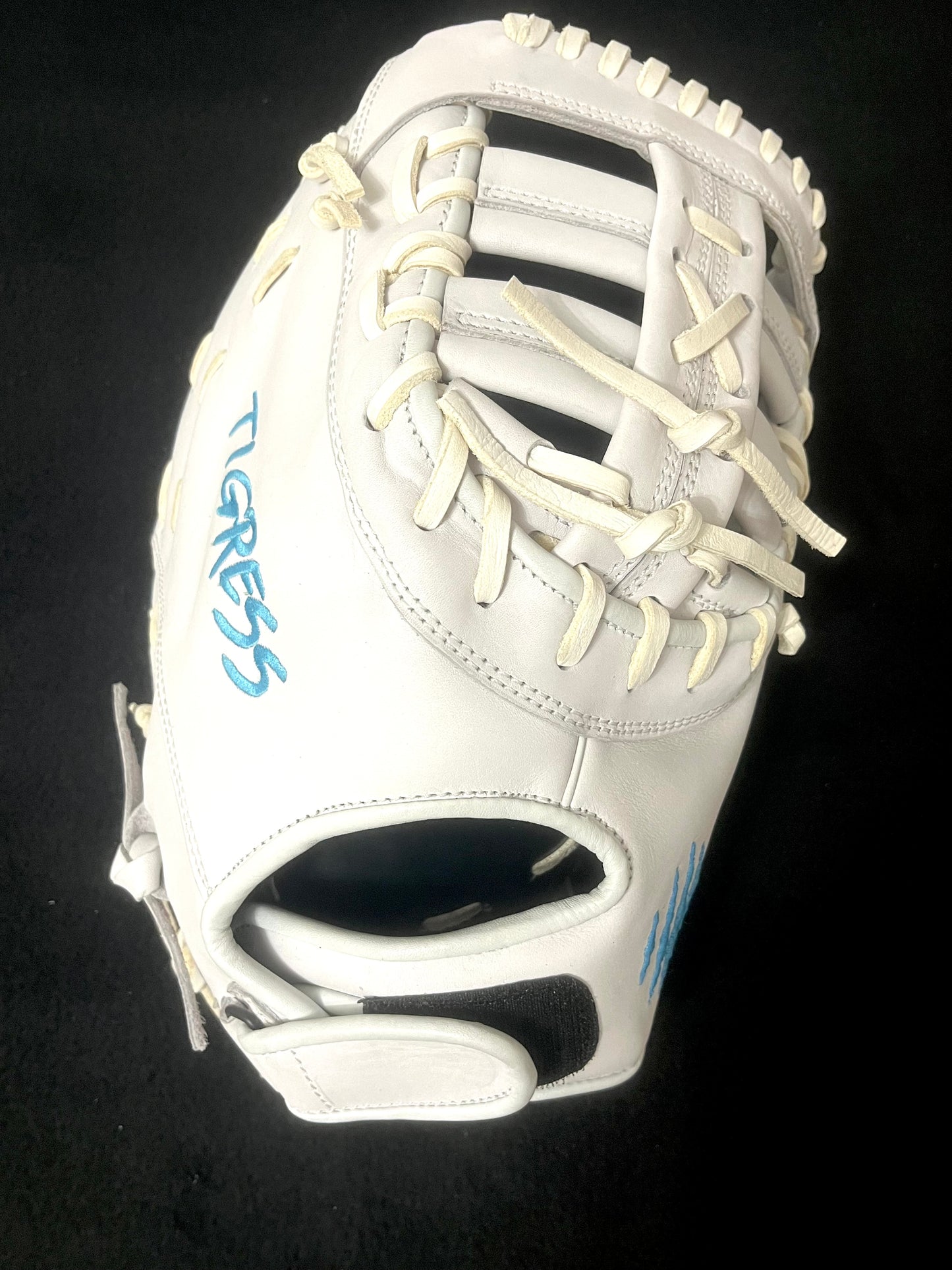 CUB FIT PRO GRADE 12.5" FIRST BASE MITT (RHT AND LHT) W/LIGHT BLUE LOGOS