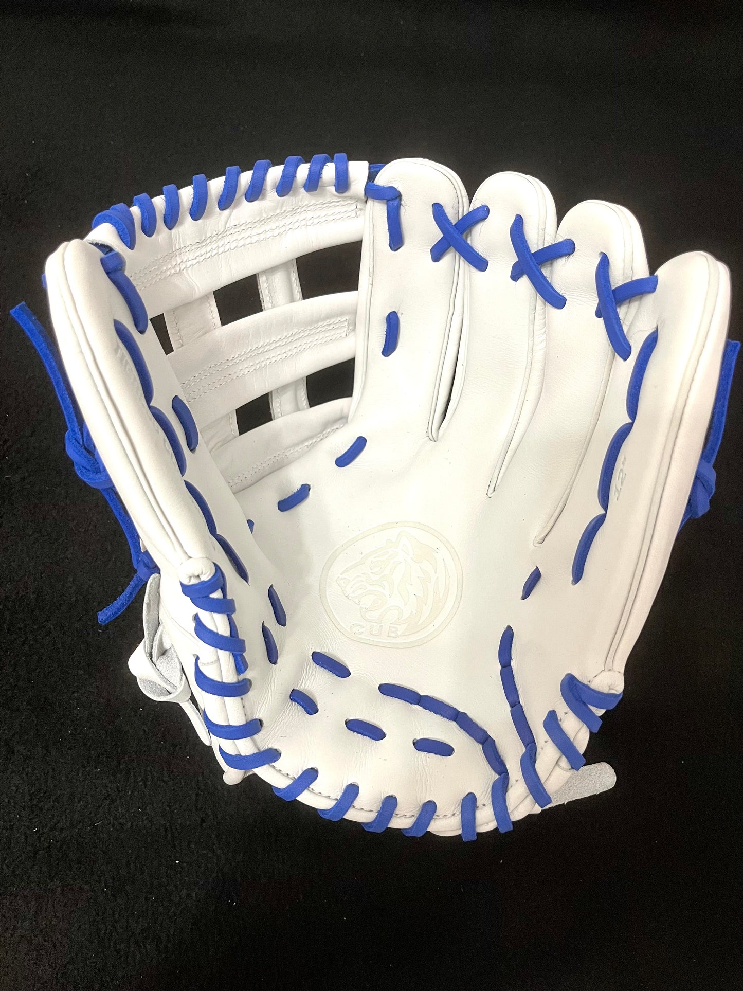 12" CUB SERIES RHT WHITE H-WEB R/W/B
