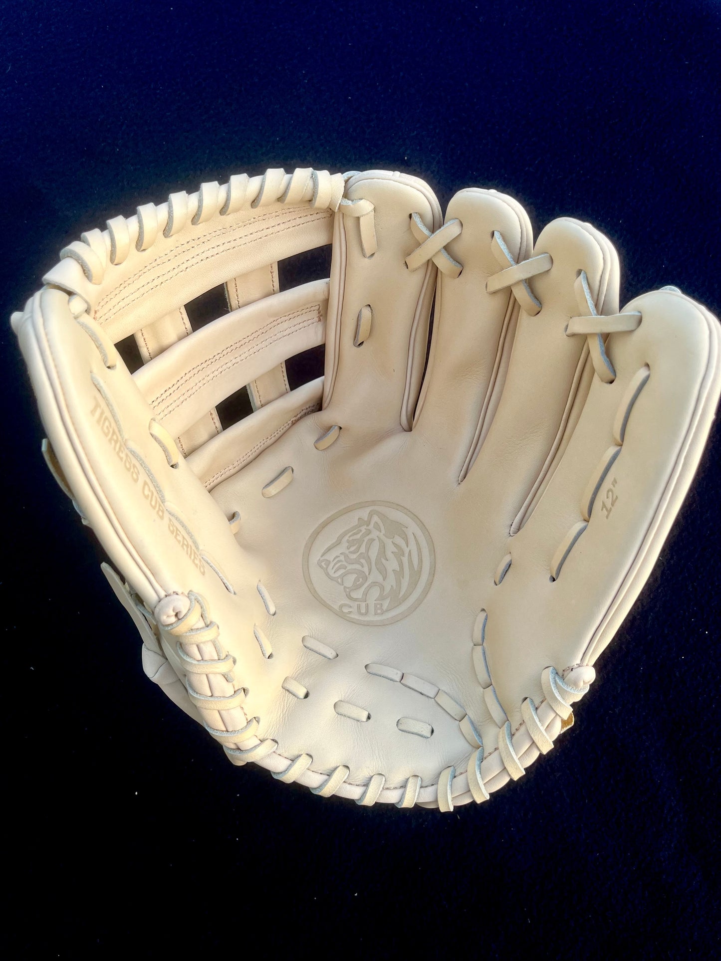 CUB SERIES CAMEL WITH ROYAL LOGO