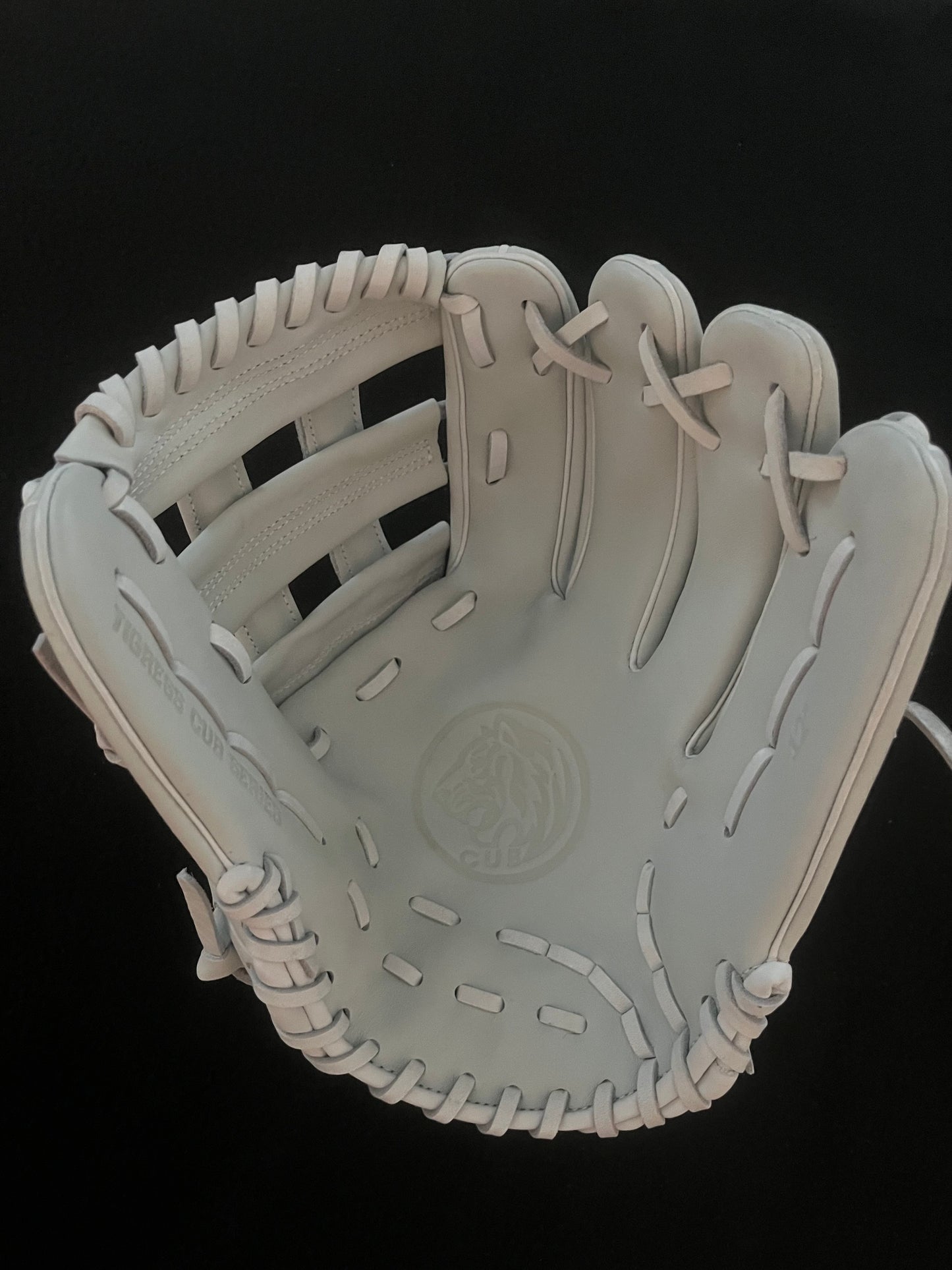 CUB SERIES 12" BABY GRAY AND NEON GREEN