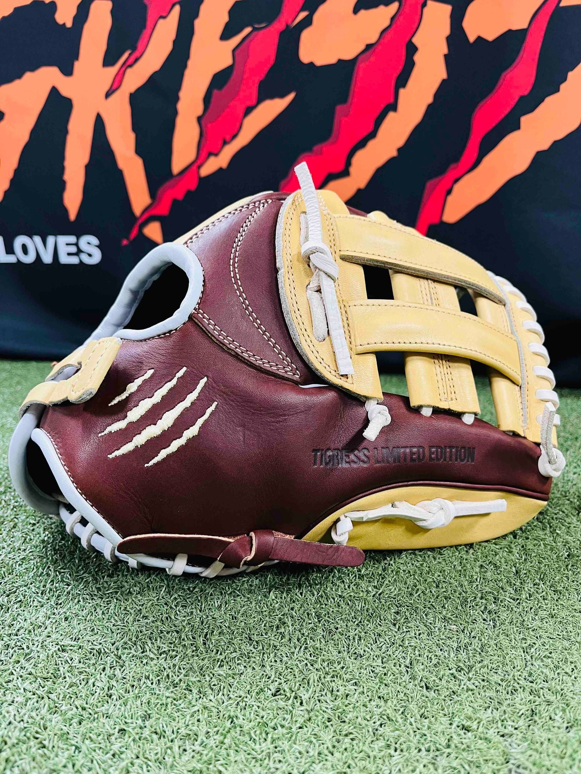 Tigress Fastpitch 1B Glove 2024