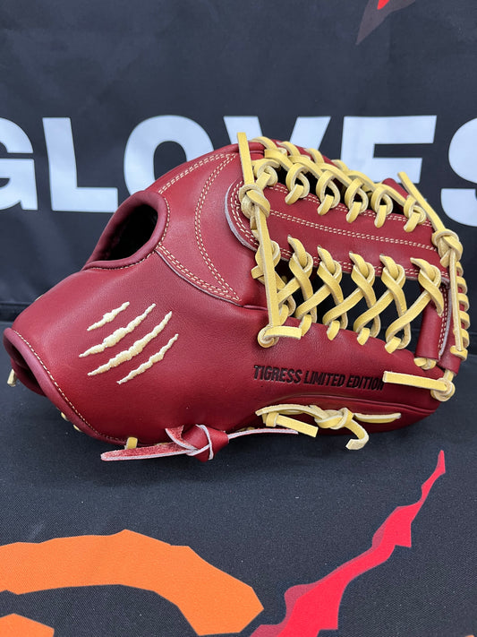 TRADITION SERIES RED VELVET T-NET PRO SELECT LTD.