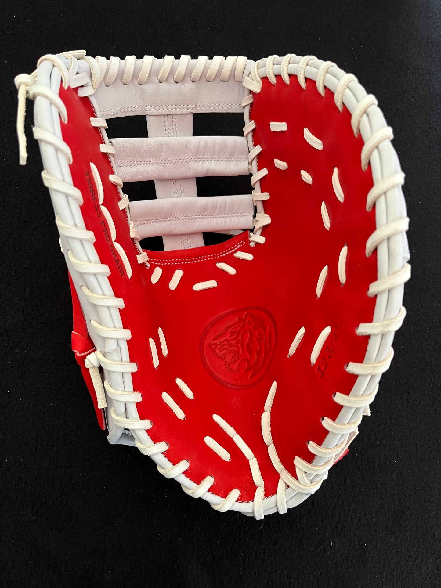 RHT 12.75 FIRST BASE MITT CINCH WRIST