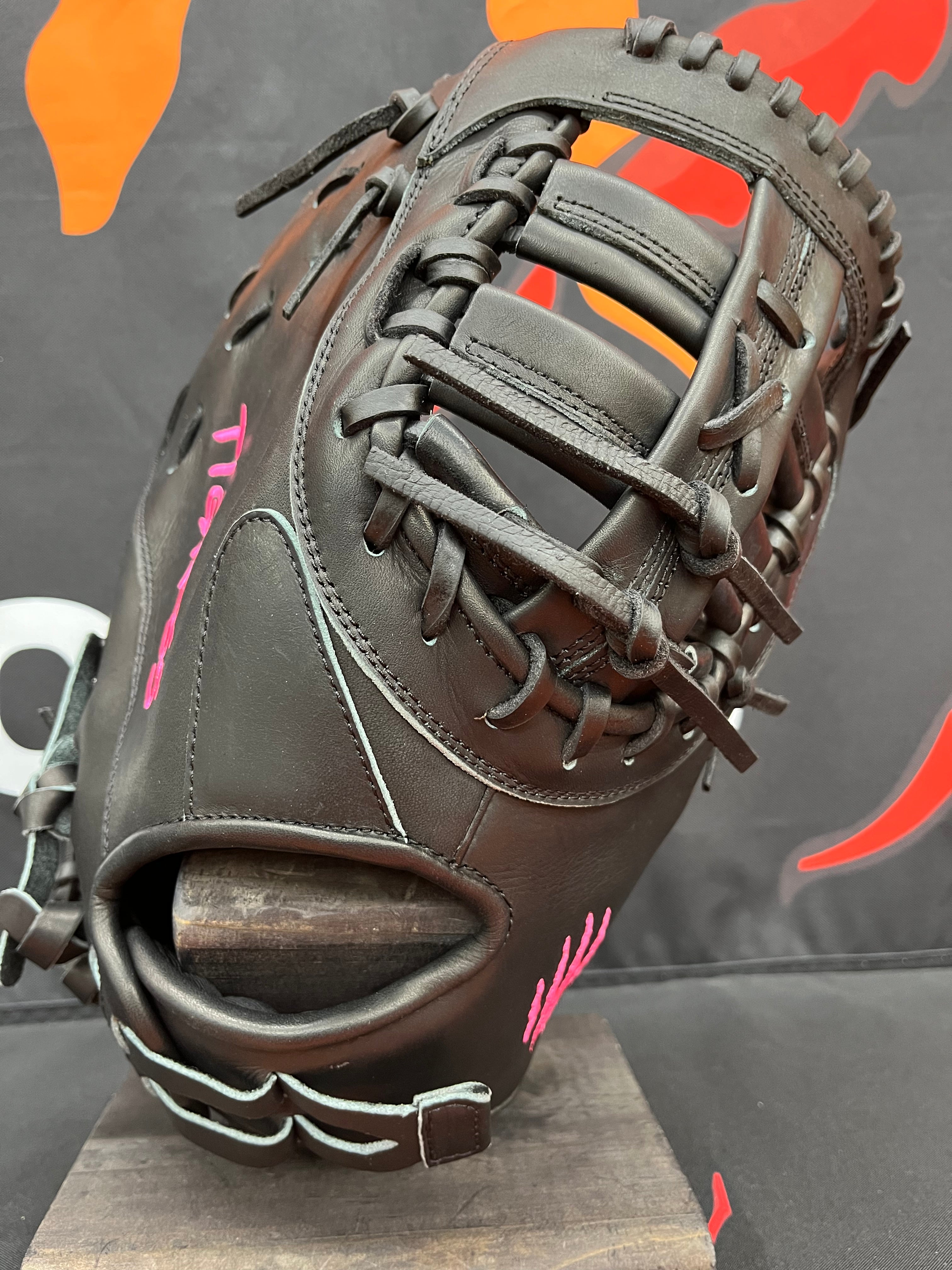 Tigress hotsell Fastpitch 1B Glove