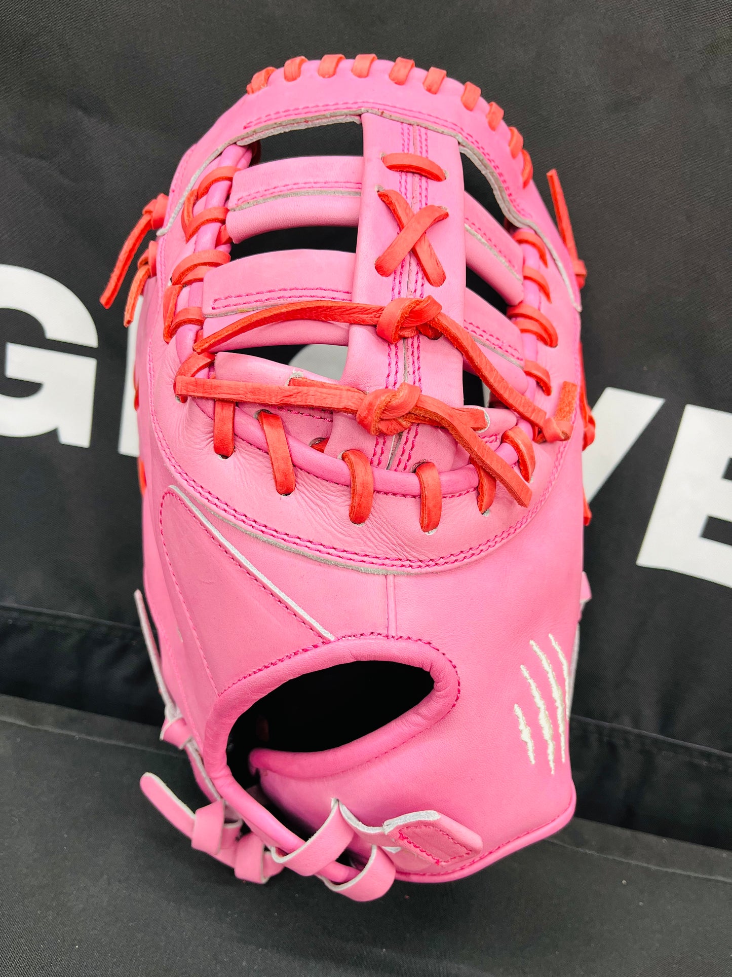 FIRST BASE MITT, PINK W/CINCH WRIST