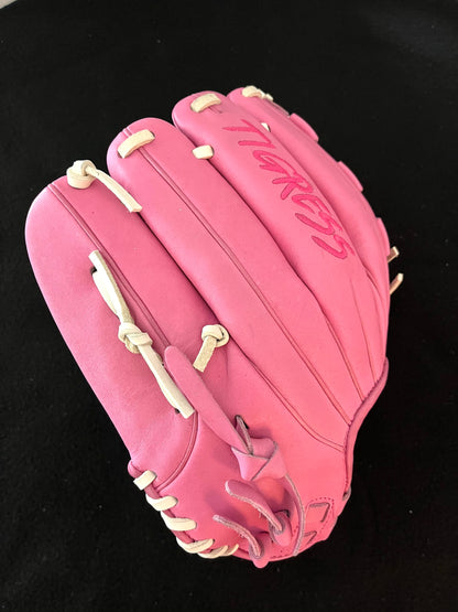 RHT TARAN ALVELO WEB PINK CINCH WRIST