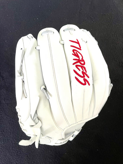 CUB SERIES RHT WHITE H-WEB RED LOGO