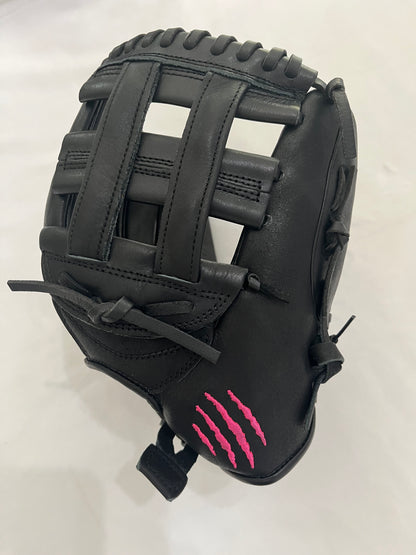 CUB SERIES RHT BLACK W/ PINK LOGO