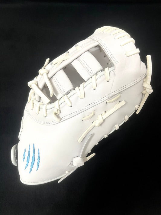 CUB FIT PRO GRADE 12.5" FIRST BASE MITT (RHT AND LHT) W/LIGHT BLUE LOGOS
