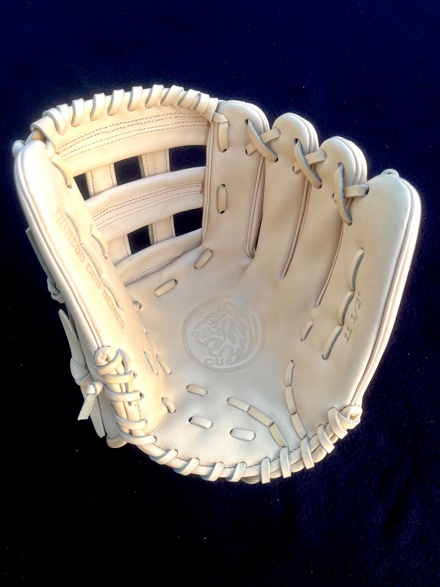 CUB SERIES CAMEL WITH PURPLE LOGO