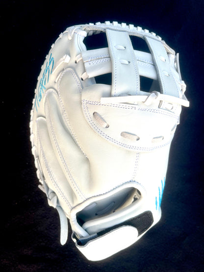 CUB 33" CATCHER'S MITT WHITE WITH LIGHT BLUE LOGO