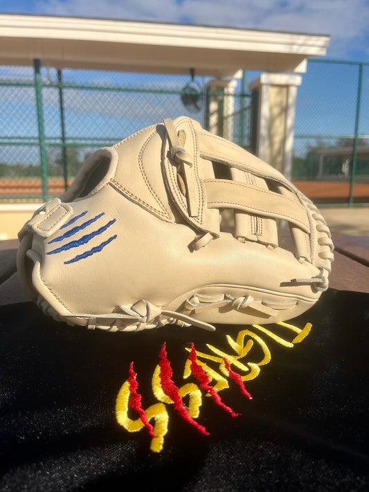 CUB SERIES CAMEL WITH ROYAL LOGO