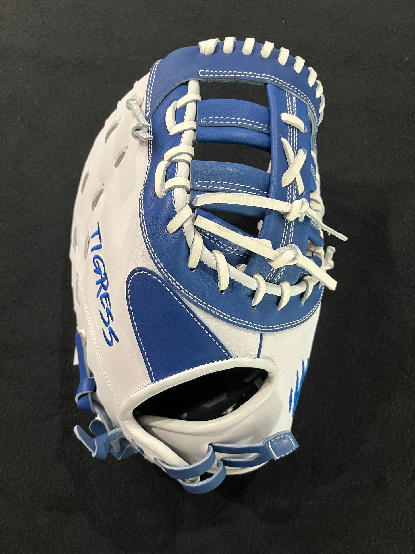 RHT/LHT 12.75 FIRST BASE MITT WHITE/ROYAL CINCH WRIST