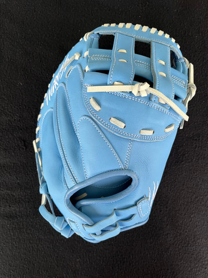 PRO GRADE RHT CATCHER'S MITT H-WEB LIGHT BLUE W/ WHITE LOGO
