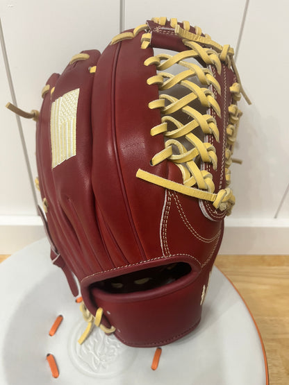 BROKEN IN 12.5” RHT TRADITION SERIES RED VELVET T-NET PRO SELECT LTD