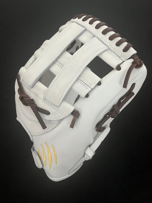 PRO KIP RHT H-WEB WHITE W/ YELLOW LOGO AND BROWN LACE