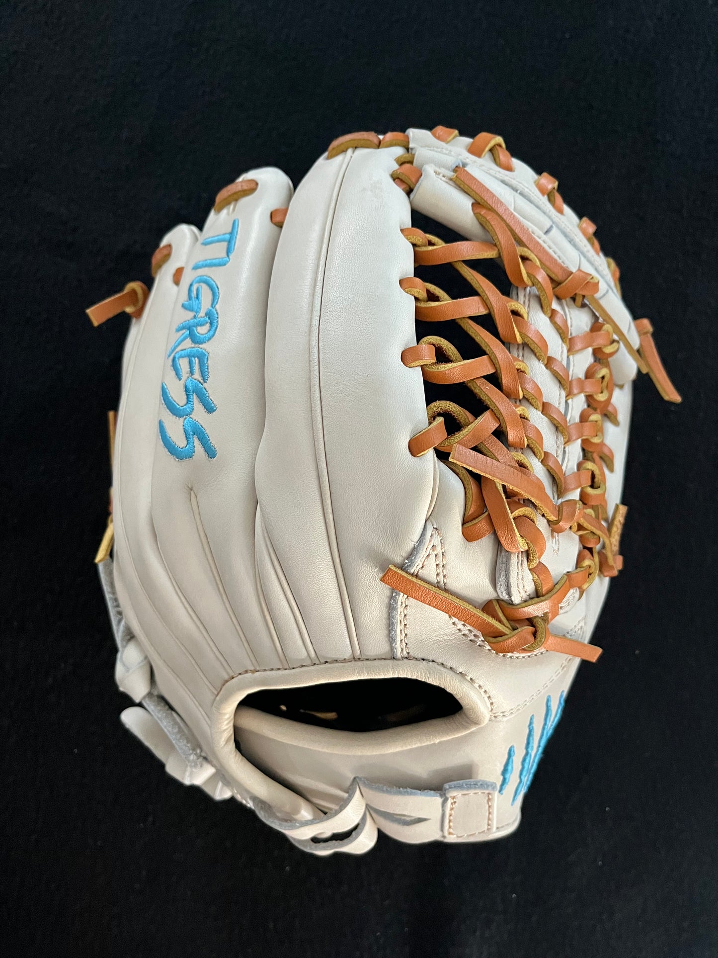 PRO CREAM / LIGHT BLUE B-15 WEB RHT
