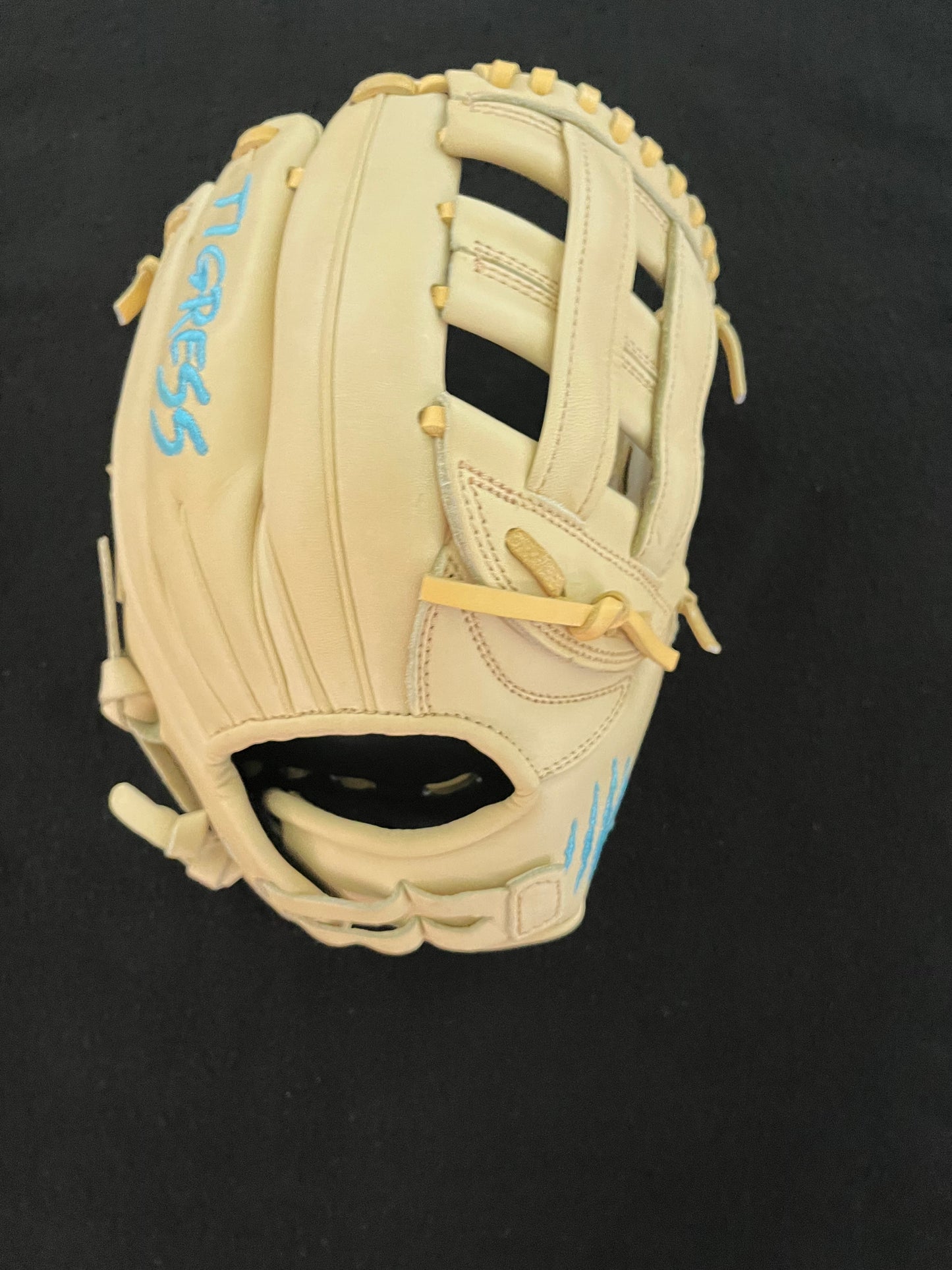 CUB SERIES CAMEL WITH LIGHT BLUE LOGO