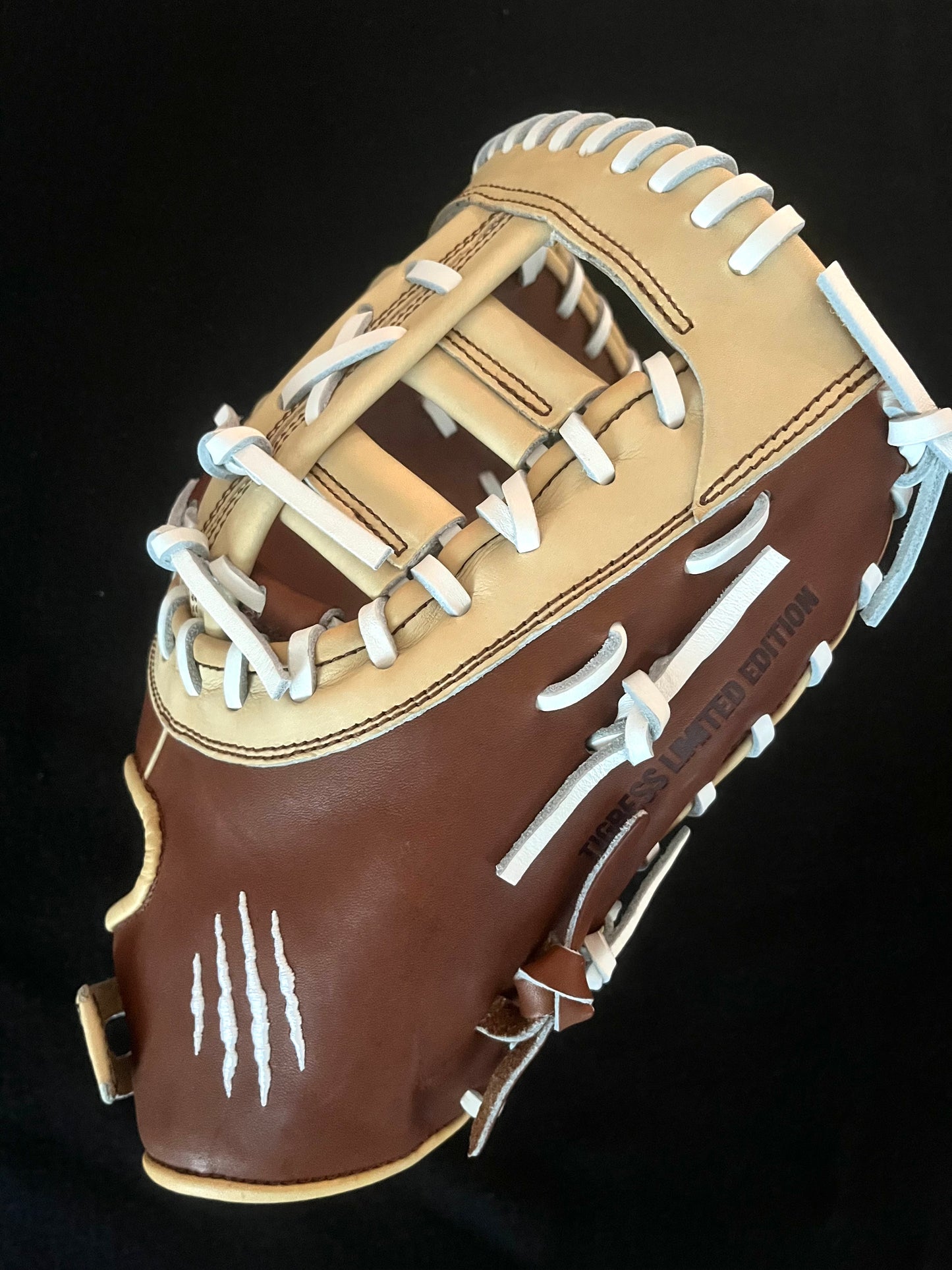 FIRST BASE MOCHA, CAMEL AND WHITE