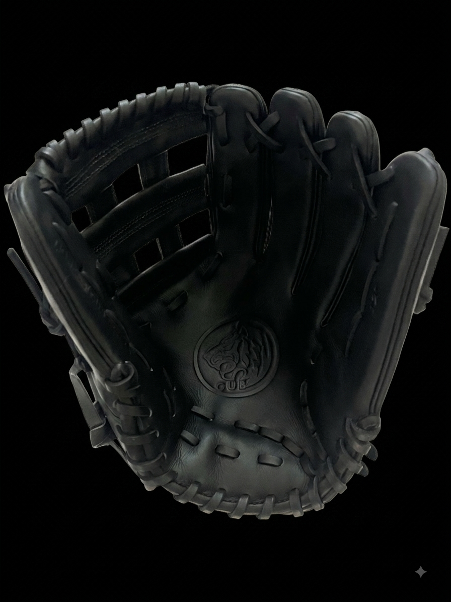CUB SERIES BLACK W/ WHITE LOGOS