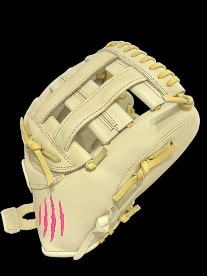 CUB SERIES 11.5" CAMEL W/ PINK LOGOS