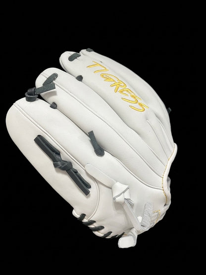 CUB SERIES 11.5" WHITE H-WEB BLACK LACE, YELLOW LOGO